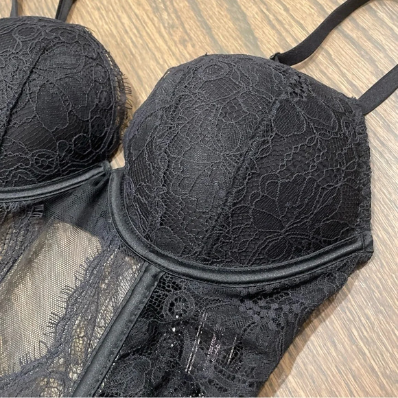 EUC Victorias Secret Black Bustier Push Up All Over Lace Teddy | Size XS - Picture 3 of 8